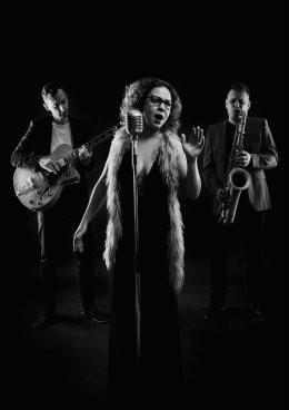 Tarnowo Podgórne Wydarzenie Koncert Jazzowa Scena Sezamu. GENTLE JAZZ TRIO: Ewa Nawrot - wokal, Maciej Flaczyński - gitara, Paweł Rogoża