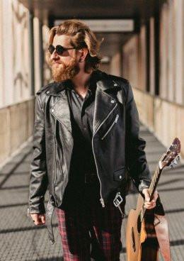 Poznań Wydarzenie Koncert Adam Kalinowski - ale po angielsku i nie tylko